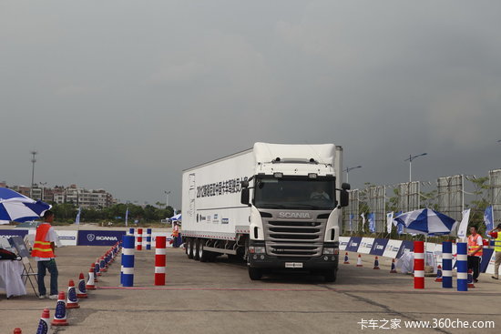 2012˹�����ǿ�����ʻԱ���������չ�