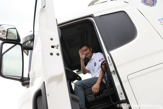 2012˹�����ǿ�����ʻԱ���������չ�