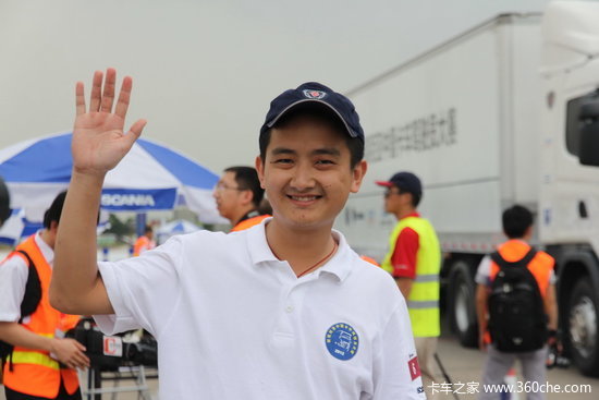 2012˹�����ǿ�����ʻԱ���������չ�