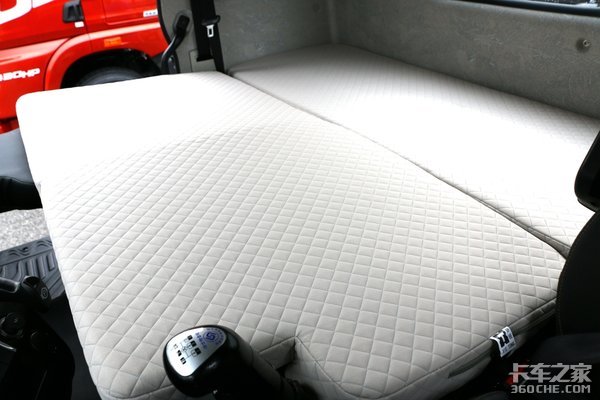 8���п����̳ߴ���̵�&nbsp;��о�˭�����