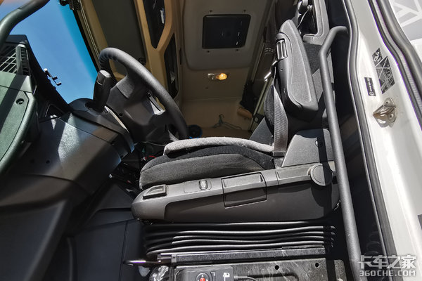 高端卡车日益受市场青睐 卡友海鹰道出其中原因