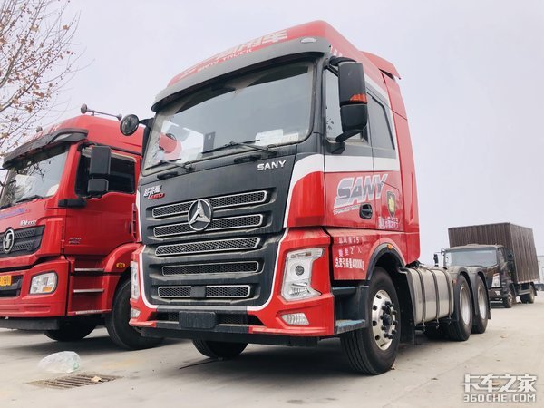 搭载康明斯动力链 三一超亮版牵引车值得选购