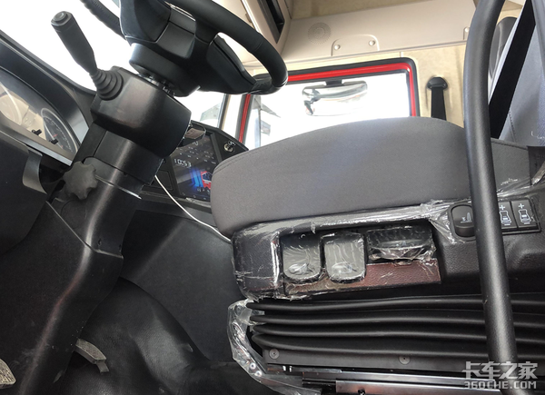 搭载康明斯动力链 三一超亮版牵引车值得选购