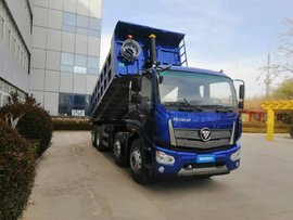 宽体车身空间大 自重最低10.5吨 福田瑞沃8x4国六工程车自有秘诀