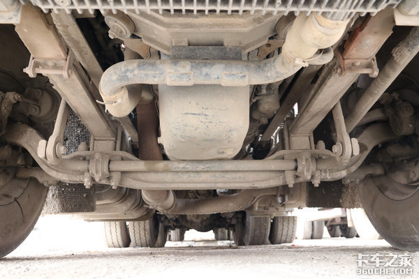 ǰ�󻻹�4�����糵&nbsp;��˾�����鶫��18��