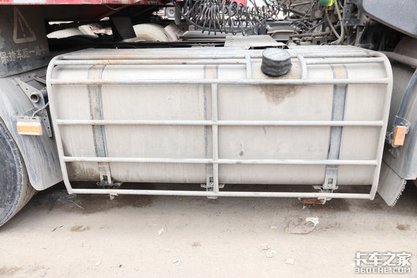 ǰ�󻻹�4�����糵&nbsp;��˾�����鶫��18��