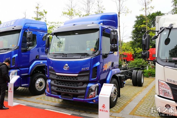 年度盛典:乘龙M3获得卡车之家2020年度值得信赖车型
