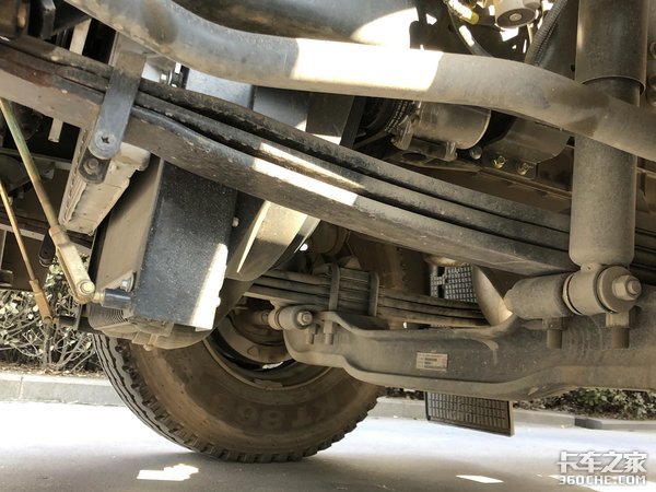 货厢容积可达64方! 漢風G5大单桥图解