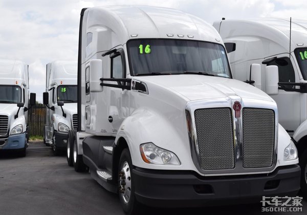 Kenworth新车! 全新一代T680长头重卡 这样的驾驶室你喜欢吗?
