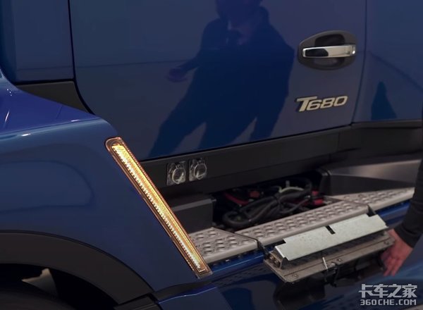 Kenworth新车! 全新一代T680长头重卡 这样的驾驶室你喜欢吗?