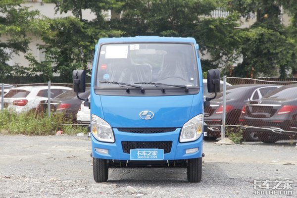 轻卡难上牌不如看看这四款小卡 灵活能装还便宜 最低只需4.6万