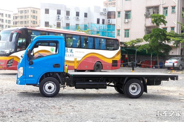 轻卡难上牌不如看看这四款小卡 灵活能装还便宜 最低只需4.6万