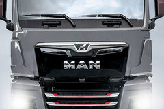 ������������ˣ� ������ըMAN TGX�ع�