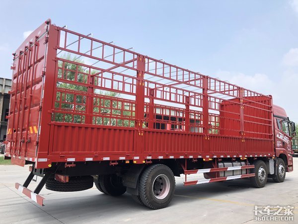 适合中短途零担普货运输 青汽JH6 6x2载货车优势兼倍