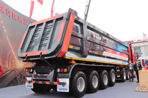 宏昌天马:不是所有自卸半挂车都叫做“公路勇士”