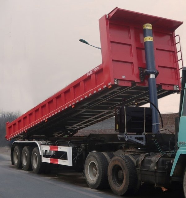 宏昌天马:不是所有自卸半挂车都叫做“公路勇士”