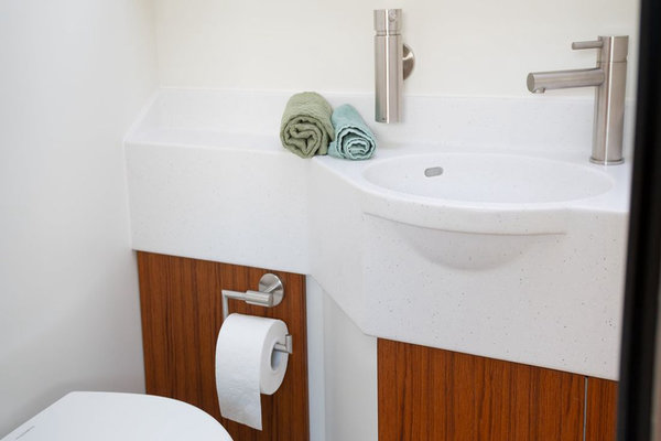 单价超1000万的房车? 曼恩全地形房车详解 移动的两室一厅