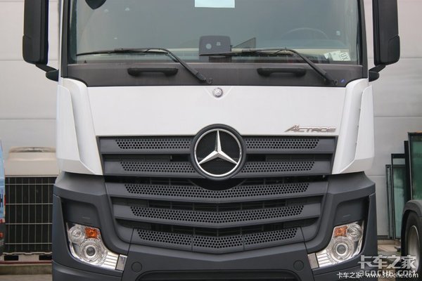 干线快递运输首选车型 奔驰ACTROS