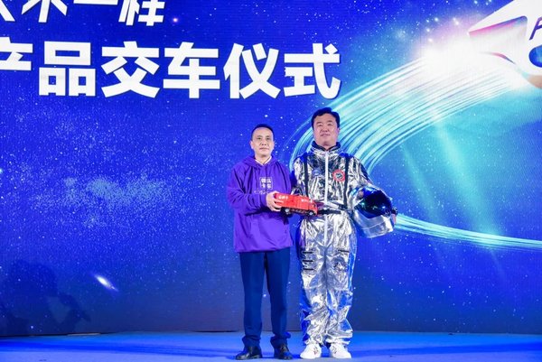 领航卡车国六新品上市 书写春天的故事