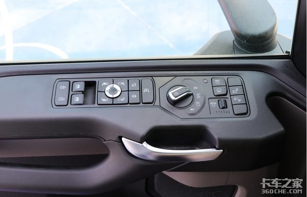 开斯堪尼亚拉危险品 行情不好日子也难