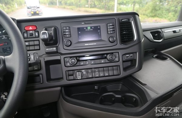 开斯堪尼亚拉危险品 行情不好日子也难