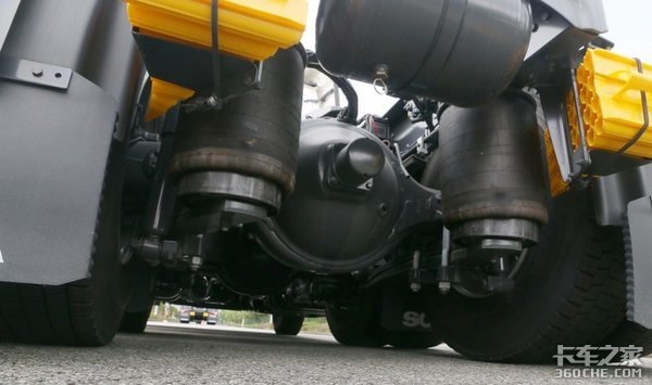 开斯堪尼亚拉危险品 行情不好日子也难