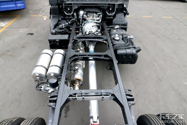 全新2100驾驶室+日产动力 这款售价十二万凯普特星云见过都喜欢