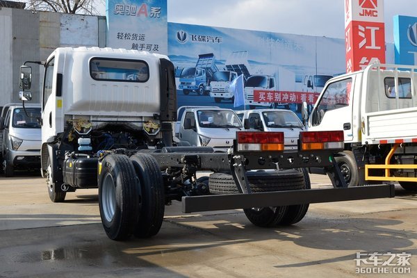 四款蓝牌轻卡降价促销 最高降价7000元 性价比超高!