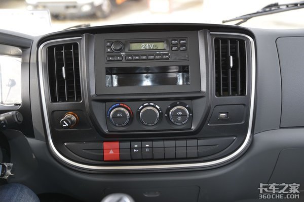 四款蓝牌轻卡降价促销 最高降价7000元 性价比超高!