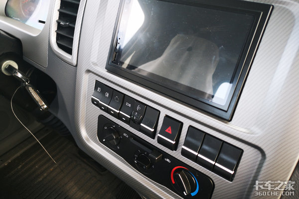 四款蓝牌轻卡降价促销 最高降价7000元 性价比超高!