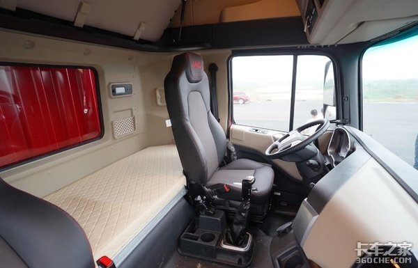 国产高端的6m8载货车 舒适性到极致 动力性表现不俗