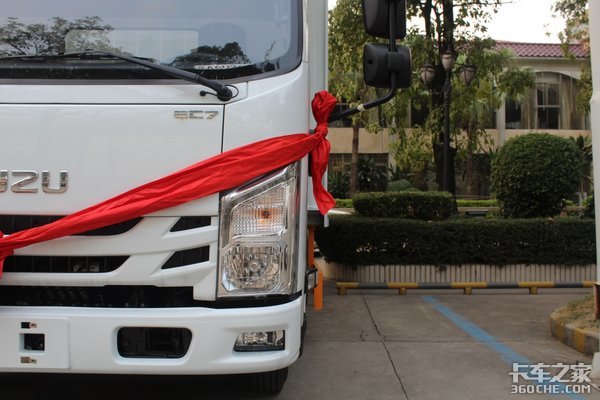 ������ҫ&nbsp;���׾���&nbsp;������ʮ�����վ