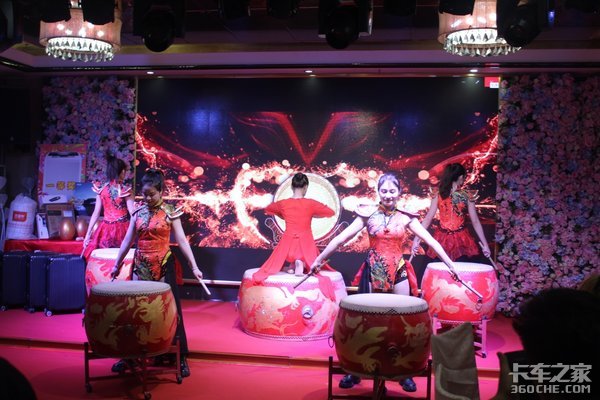 ������ҫ&nbsp;���׾���&nbsp;������ʮ�����վ