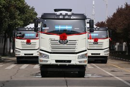 全新解放J6P搅拌车 与中集凌宇共同开发 强强联合更可靠！