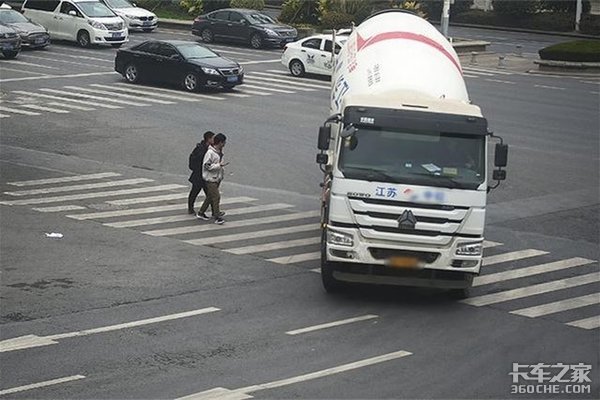 限高杆拆除！春季严查！最近路上事不少