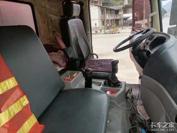 ��שѡ�������������ж&nbsp;�������»ر�