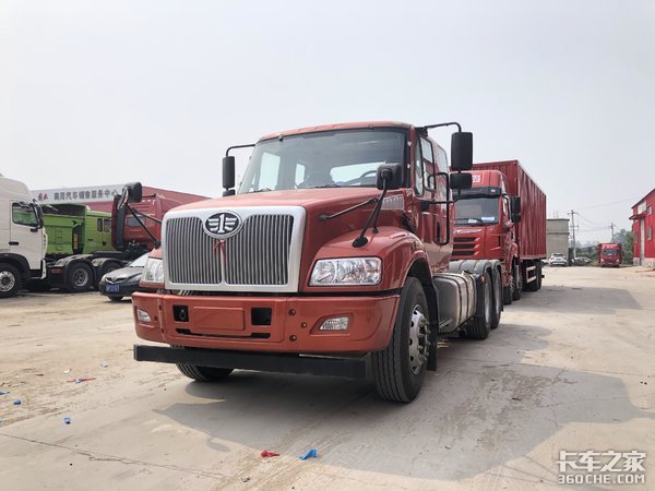 ������ͷ��&nbsp;�������ݶ෽��ʵ������