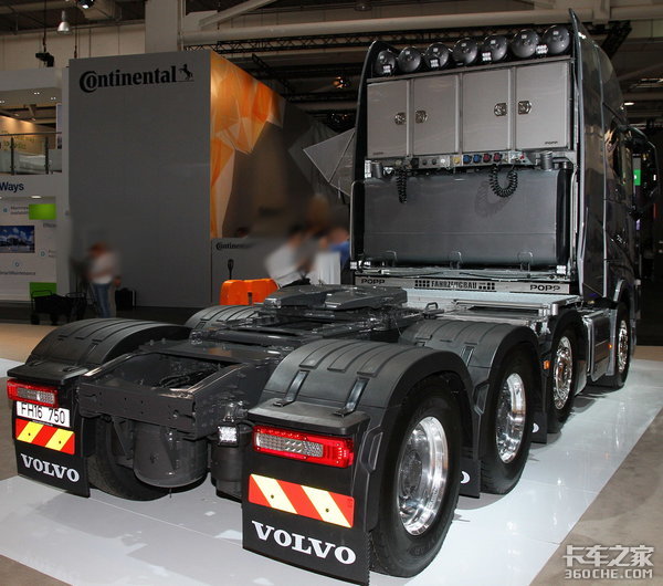 堪称工业级艺术品—沃尔沃FH16 750干线大件运输车