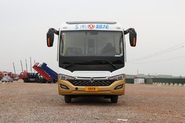 客车模样的黄牌载货车 能装下9吨多！ 东风超龙你见过吗？