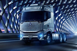 580马力+AMT 未来科技化设计 配置高端  欧曼银河全新高端重卡图解