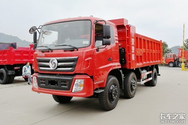 在三十多年前,川交,川路的翻斗农用车在农村地区可谓是大名鼎鼎,不少