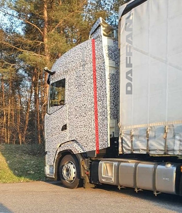 ���س���ƽͷ��ʻ��&nbsp;���XF�³�̫����