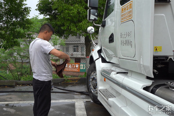 ������ͷ�������?&nbsp;������ԽV7������ʵ