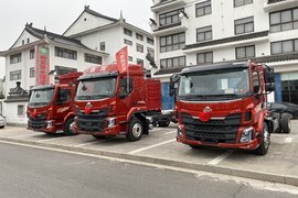 中国龙 中国红·东风柳汽乘龙明星产品推介会 南通站