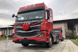 订车80台 连云港格尔发玉柴6K牵引车推广会圆满成功