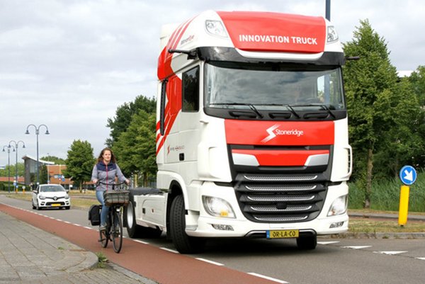 Ϊ�δ����ƽ�Һ��&nbsp;�����Ӿ��ܷ�������