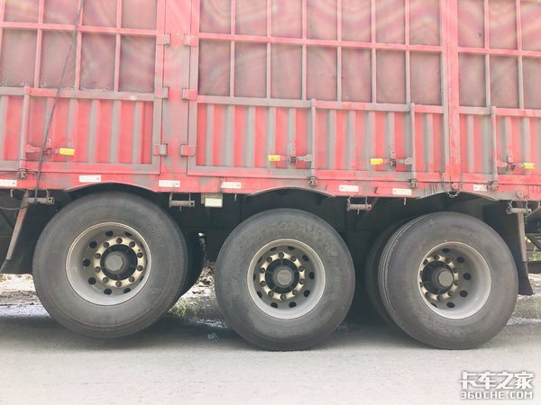 使用子母车从事煤炭运输 卡友:能省则省