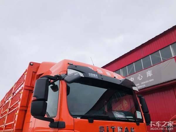 实力车型典范！中国重汽汕德卡G5 7.8米 6x2载货车详解