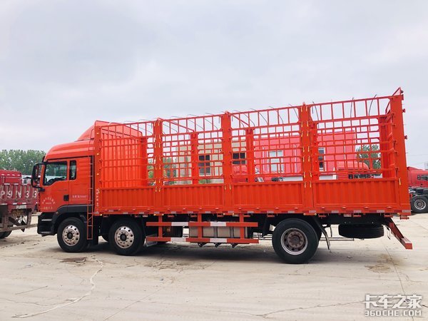 实力车型典范！中国重汽汕德卡G5 7.8米 6x2载货车详解