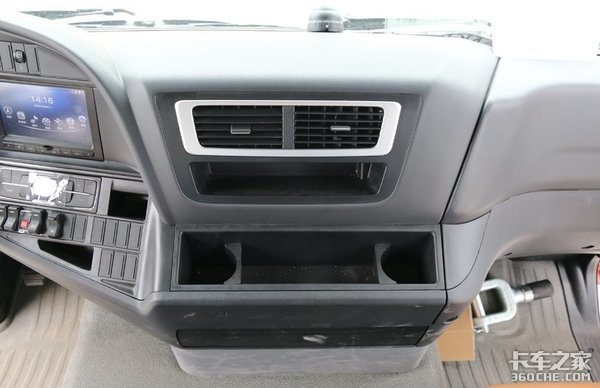 实力车型典范！中国重汽汕德卡G5 7.8米 6x2载货车详解